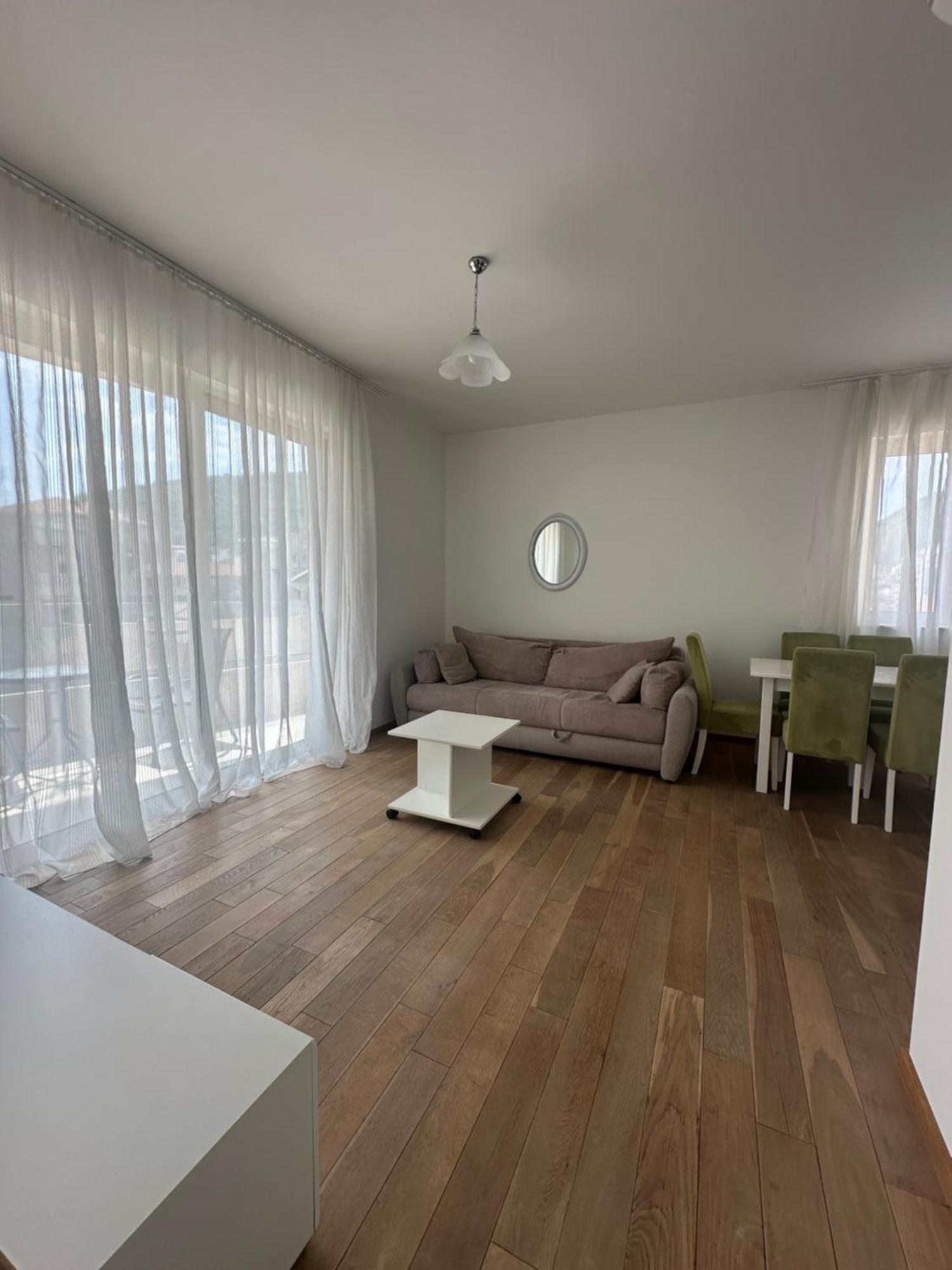 Visi 14 Appartement Budva