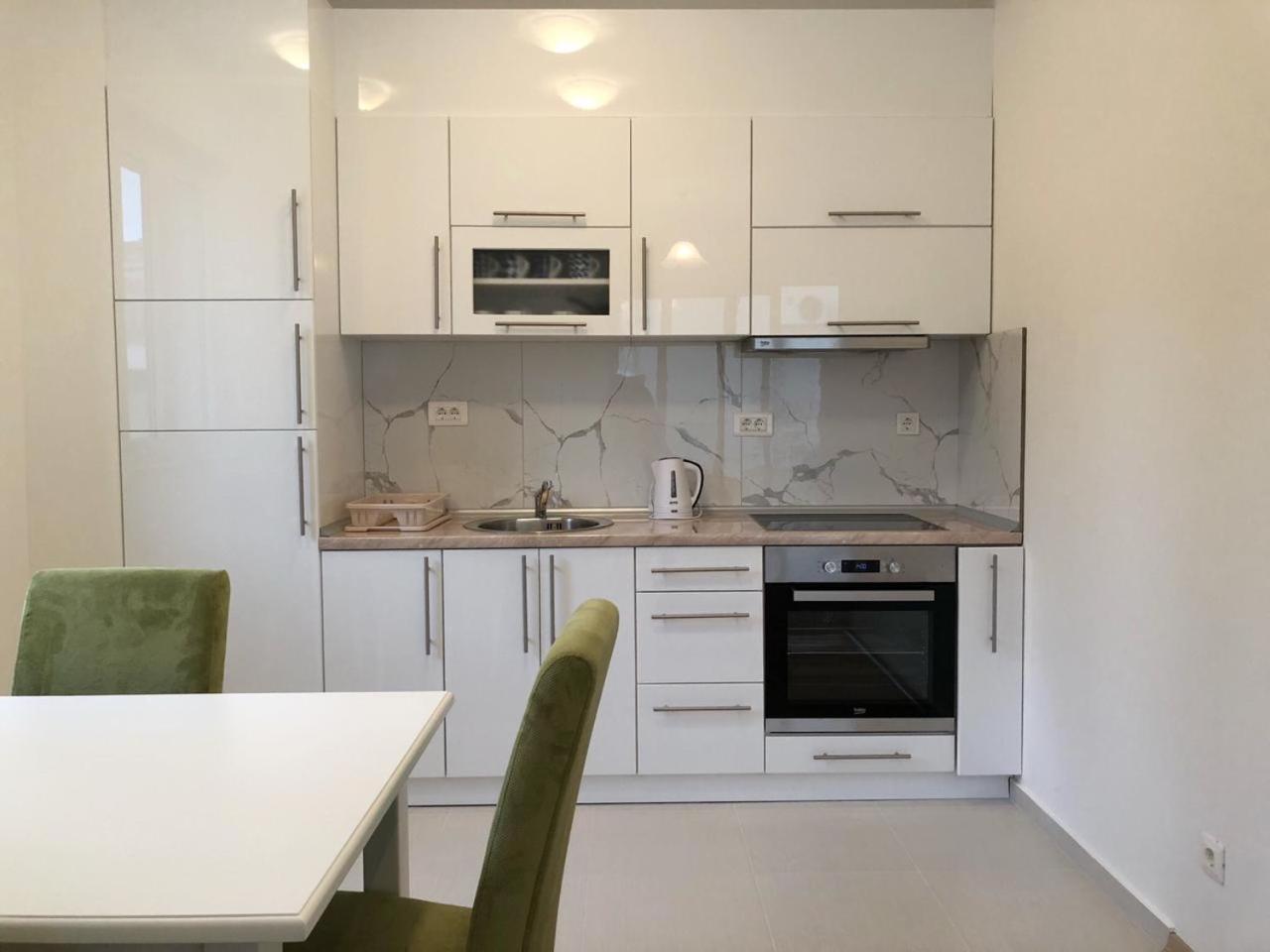 Appartement Visi 14 Budva